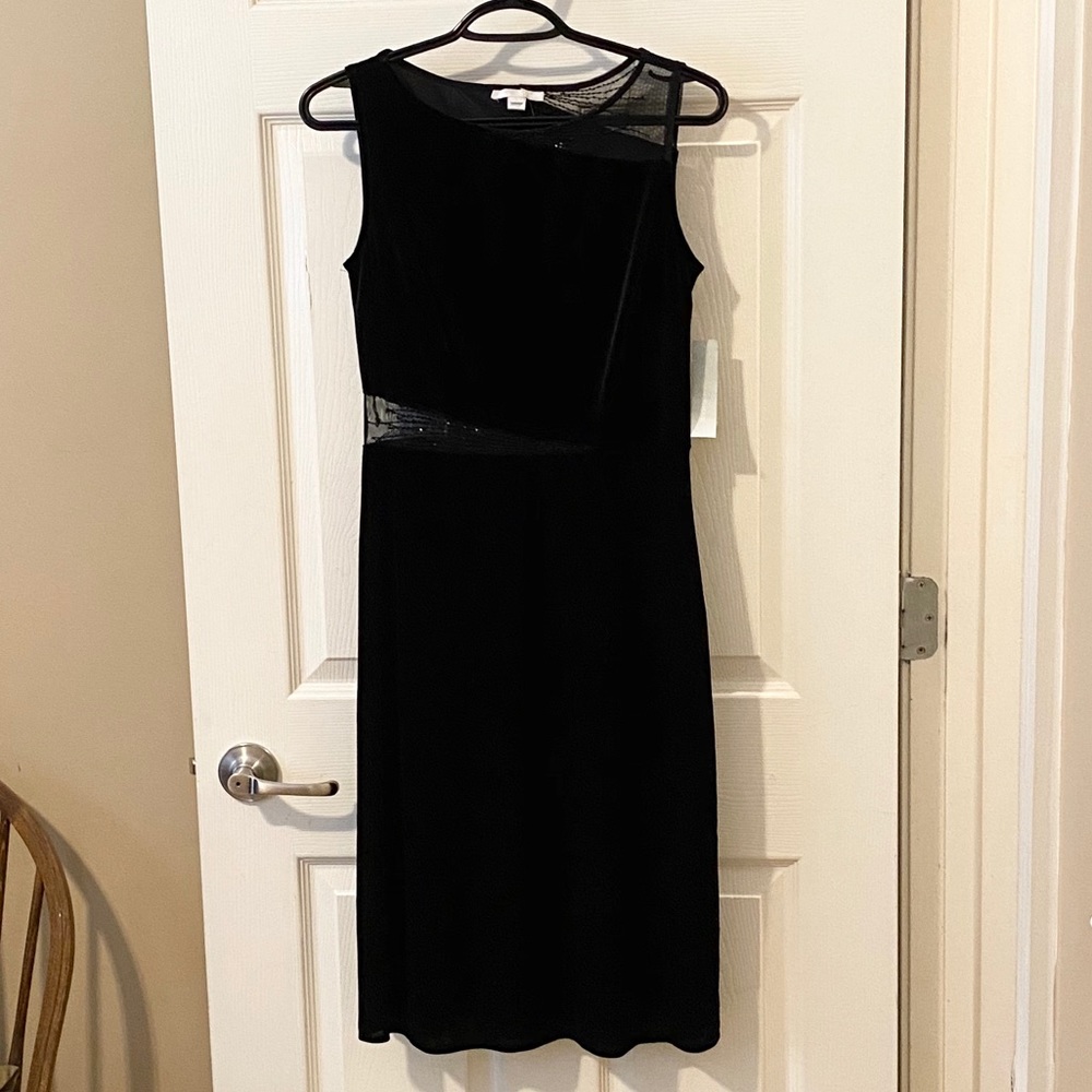 London Times Velvet Sleeveless Dress NWT